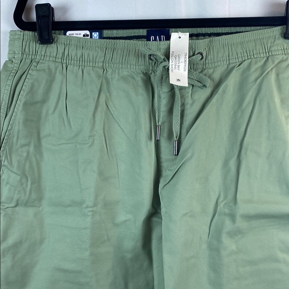 New‎ GAP Green Pull-On Casual Shorts Men’s Size Large - Picture 1 of 5